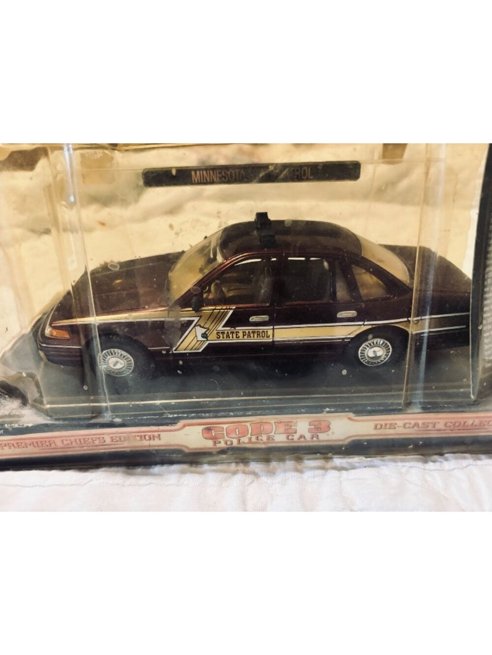 Minnesota State Patrol Code 3 Premier Chiefs Edition Die-Cast Police Car – Vinta